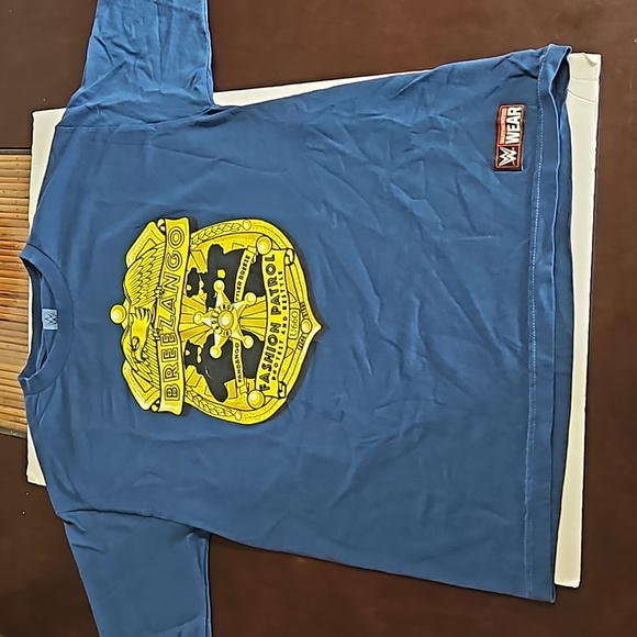 WWE Authentic Tee Breezango Large - Picture 6 of 6